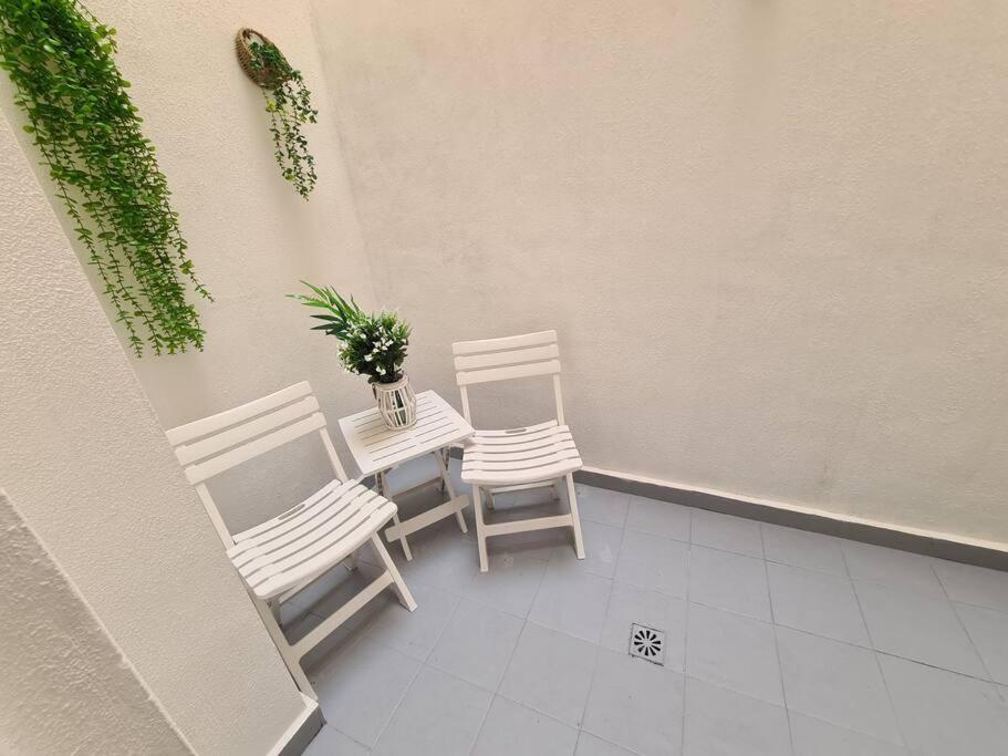 Beautiful Apartment With Patio トレビエハ エクステリア 写真